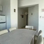 Apartment Rix *