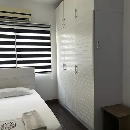 Rix Lägenhet Kyrenia (Northern Cyprus)